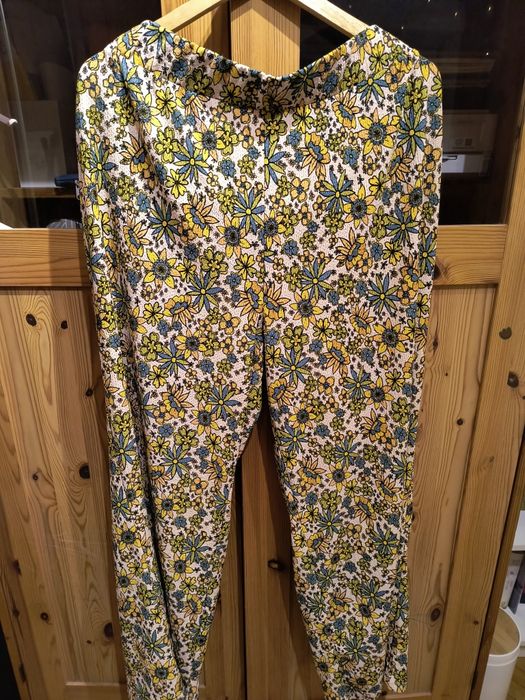 Spodnie w kwiaty na lato 46/48 Primark