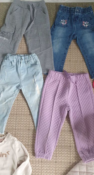 Komplety dla dziewczynki, spodenki, kurtka, bezrękawnik 80-92