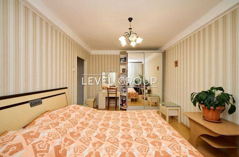 Продаж 3-кімнатна квартира Лісовий масив | Лісова| Чернігівська Юность