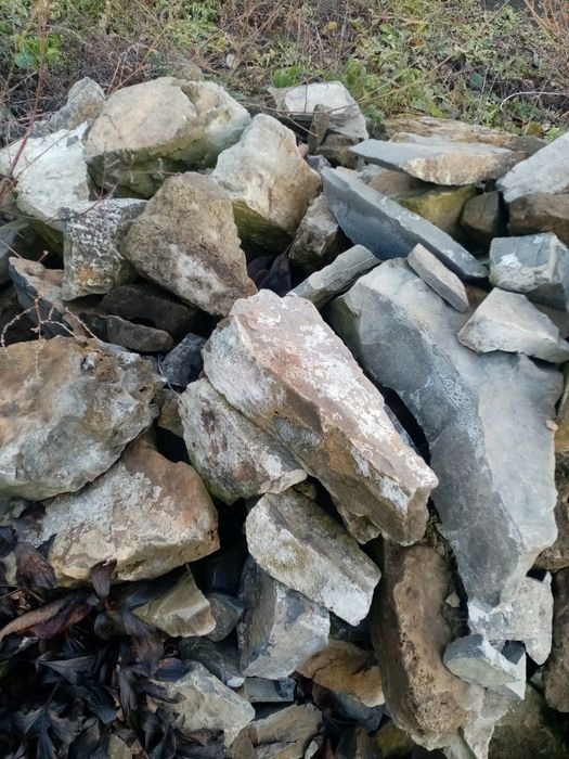 Камінь. Камінь...