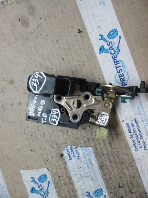 Fechadura / fecho porta trás direito DAEWOO Kalos (KLAS)