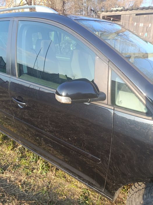 Продам авто Volkswagen touran