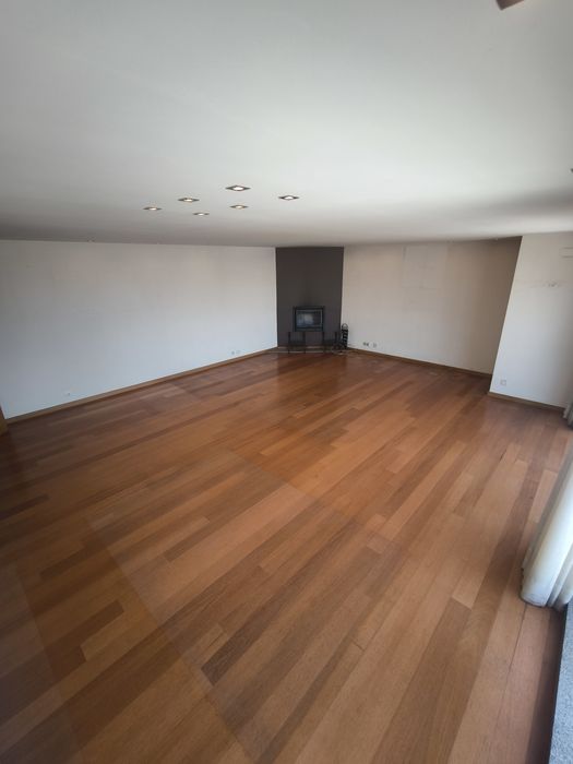 Penthouse T3+1 com 270m² | Condomínio Neopark – Santa Rita, Ermesinde