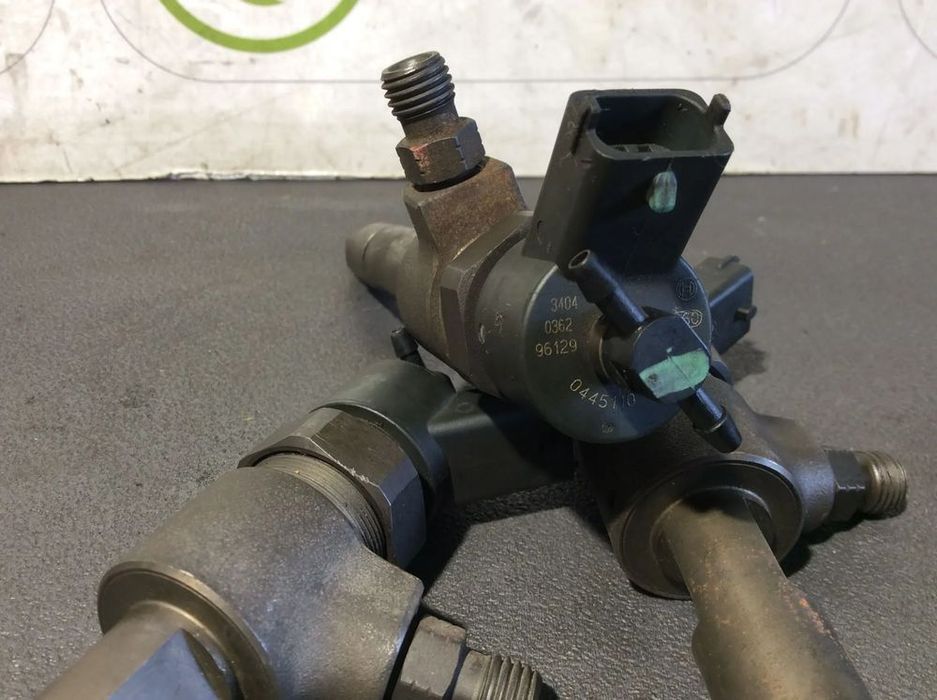 Injetores Alfa Romeo 156 JTD BOSCH 0445110002