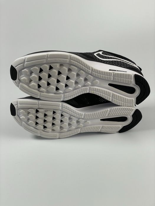 Кросівки Nike Zoom Strike Оригінал