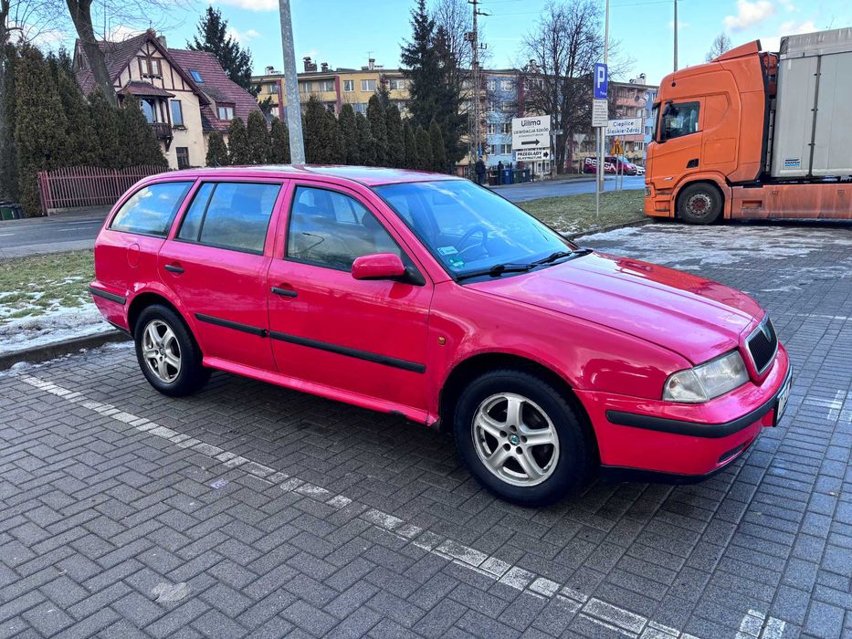 Skoda Octavia 1.6 GLX Kombi
