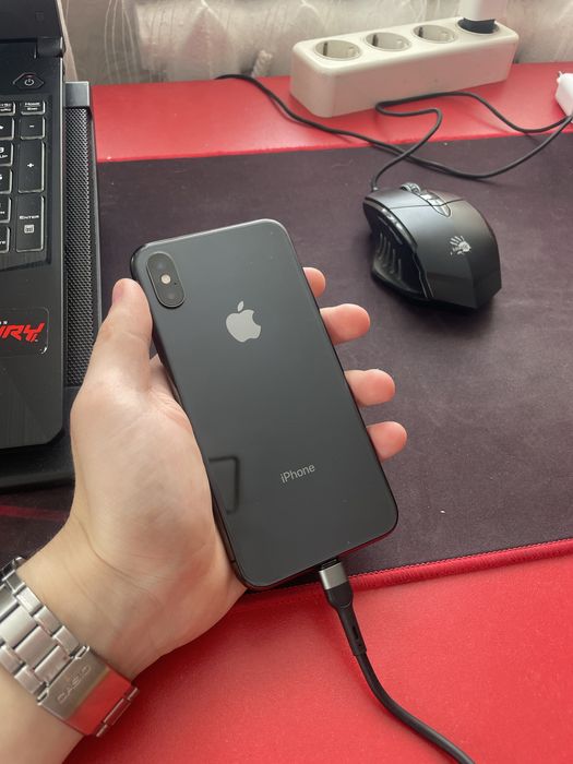 Продам айфон 10 (X) 256 gb