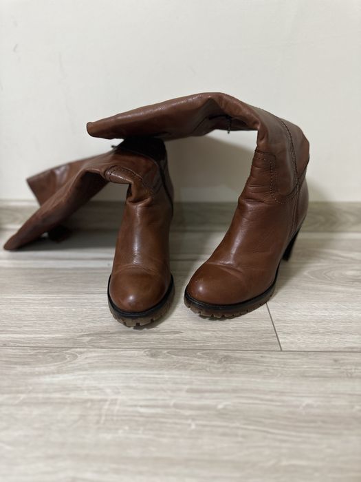 Сапожки шкіряні жіночі