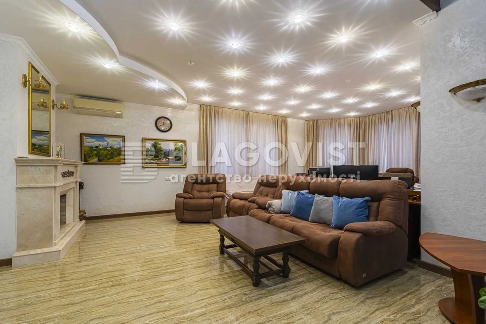Продаж чудового будинку 300м2 Київ Старосільська 10соток - View 2