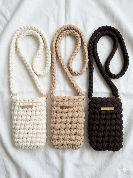 В'язана сумка для телефону. Phone bag.