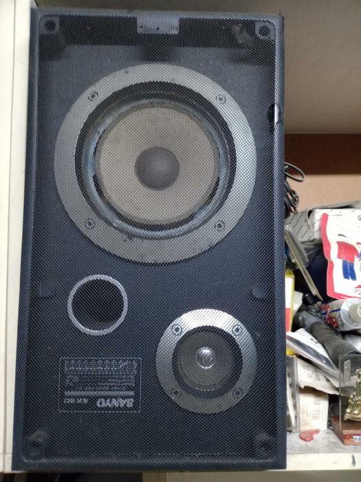 Gira Discos, Duplo leitor e gravador de cassetes e Rádio SANYO
