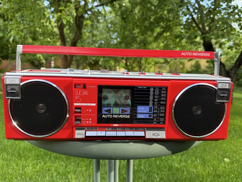 Продам магнитолу TOSHIBA RT-SF5