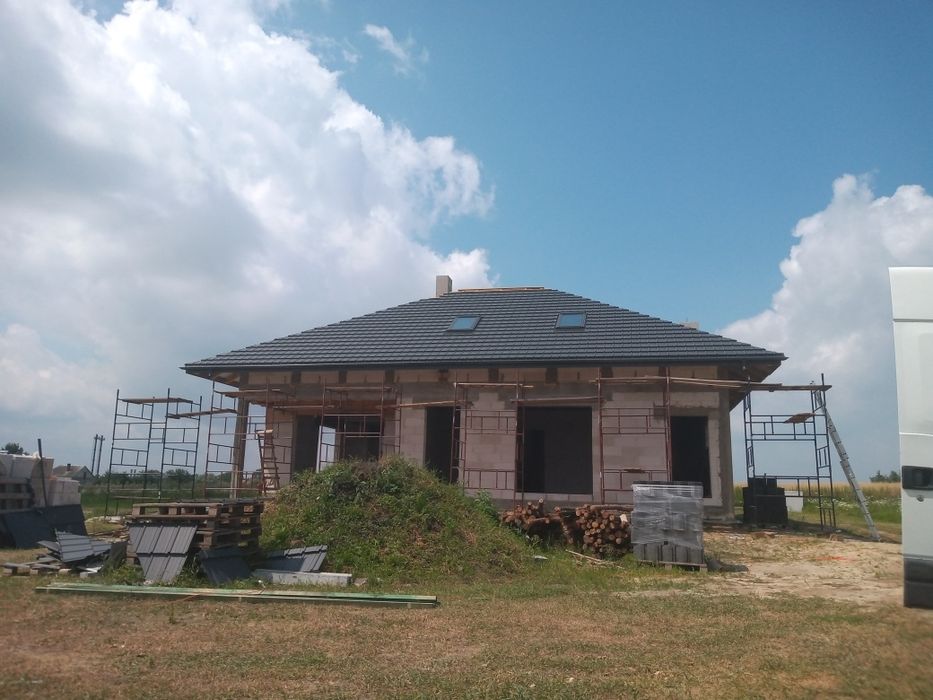 Dachy, wykonywanie pokryć dachowych