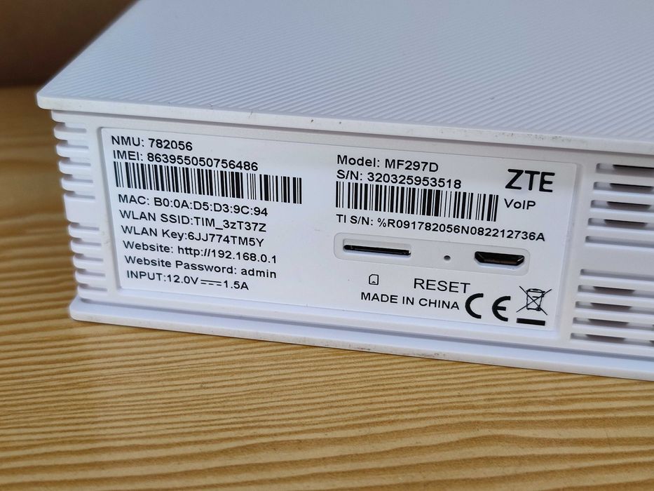 ZTE MF297D 4G Cat12 Wi-Fi 6 600mbps Router SIM