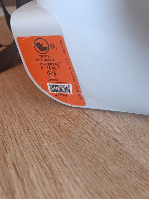 Cadeira Auto Britax Romer Grupo I 9-18Kg com Isofix