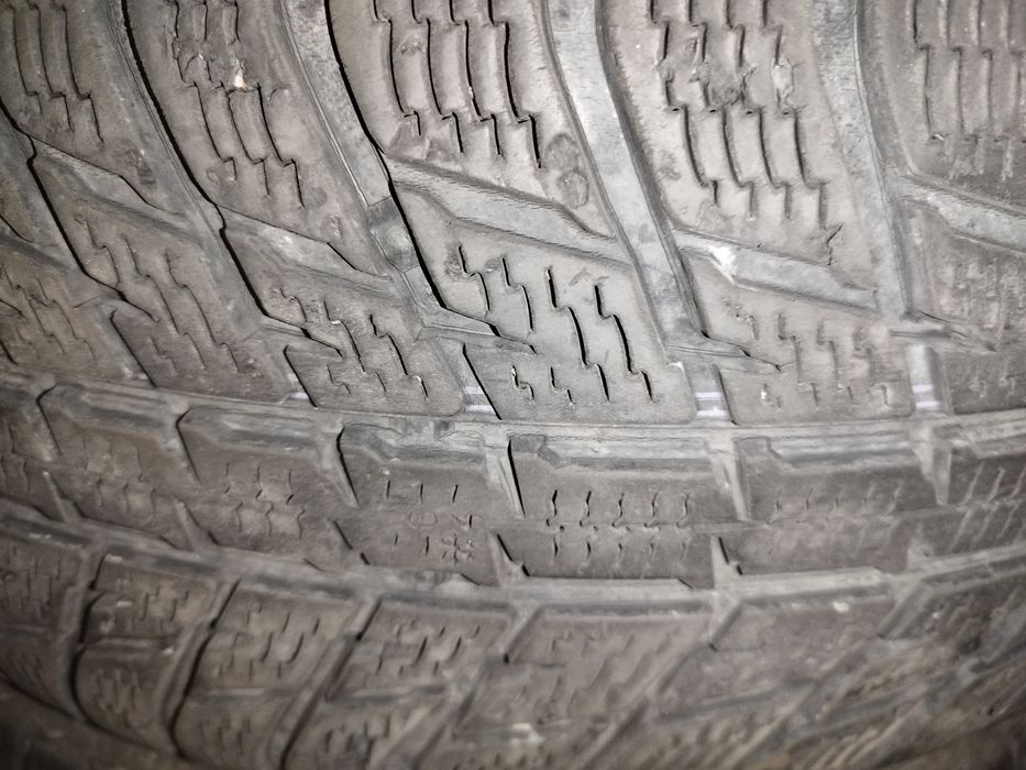 Nokian 235/55 R18 zimowe Julianów • OLX.pl