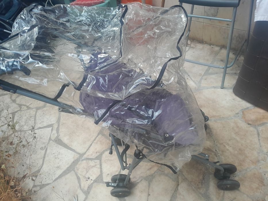 Carrinho bebe+ banheira+ berco chicco 20€