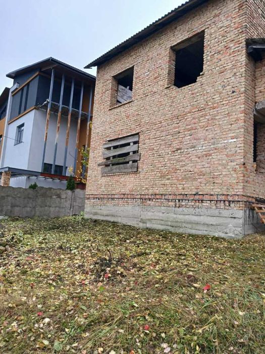 Продається будинок у селі Ясенівці 1 км від м. Золочів