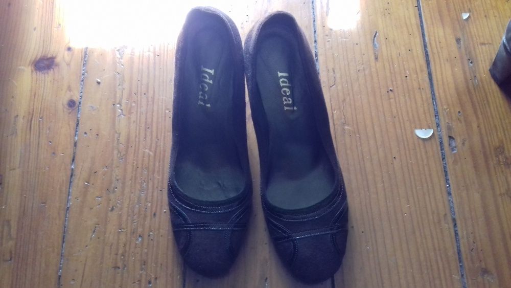 Sapatos castanhos Ideal 39