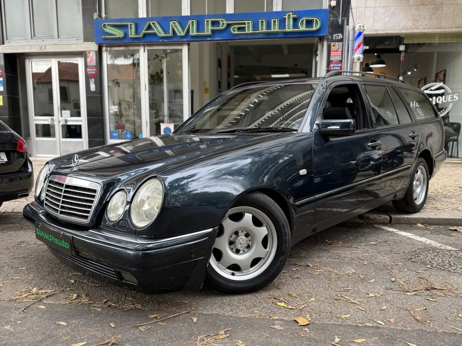 Mercedes-Benz E 300 TD Classic