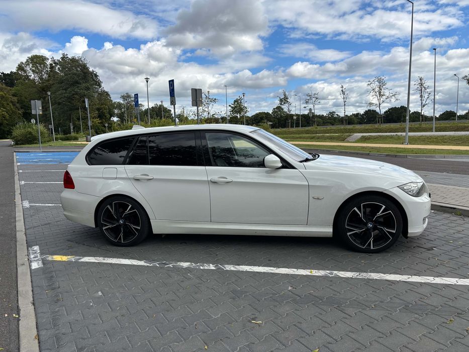 Bmw seria 3 e91 2009r