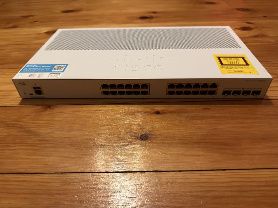 Switch CISCO CBS350-24T-4G