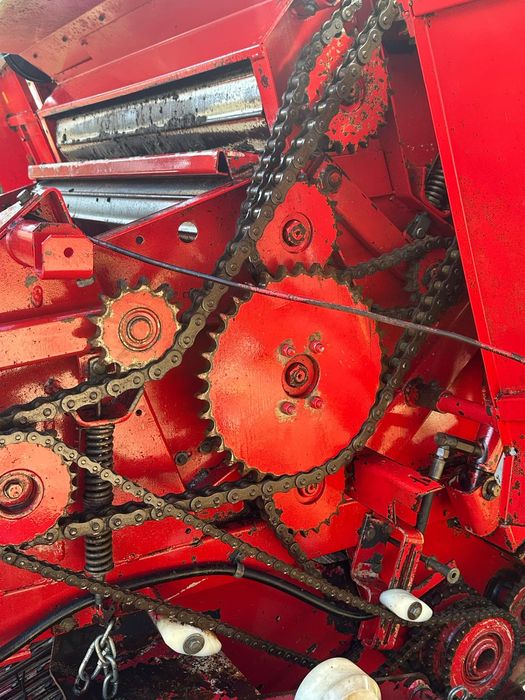 Enfardadeira de rolos