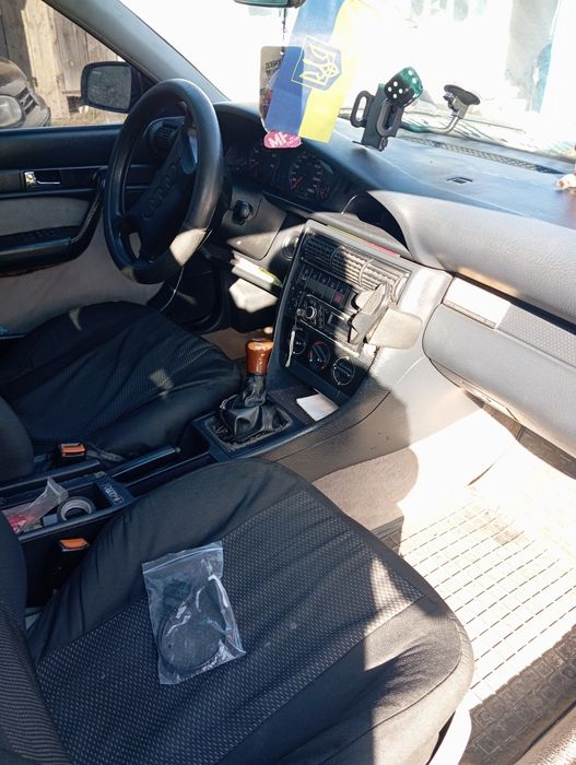 Продаю ауді 100 93р.