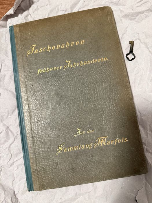 Антикварна книжка «Кішенькові годинники»
