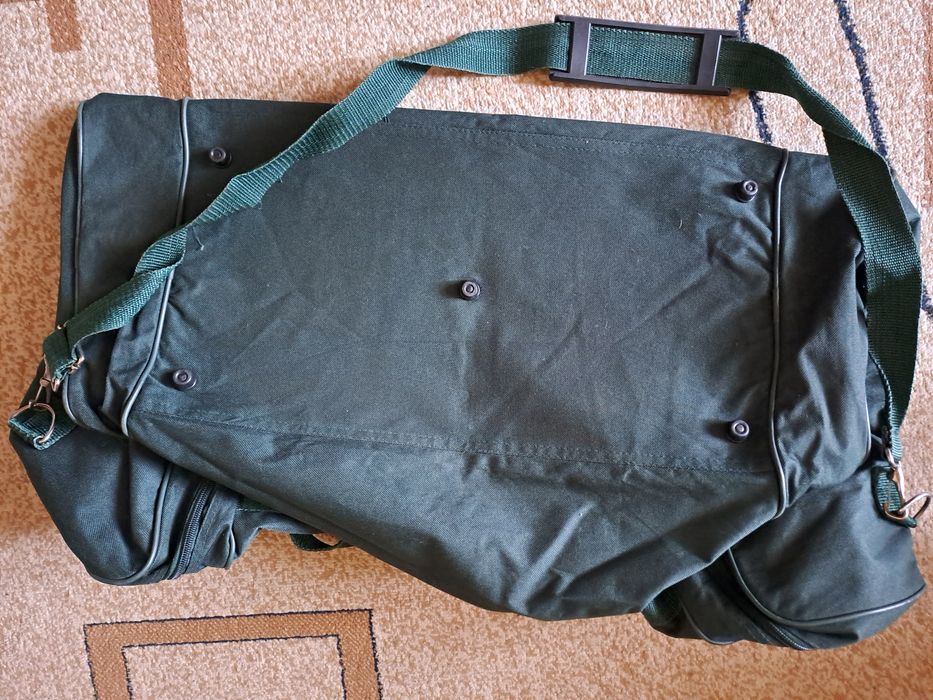 Сумка дорожня зелена