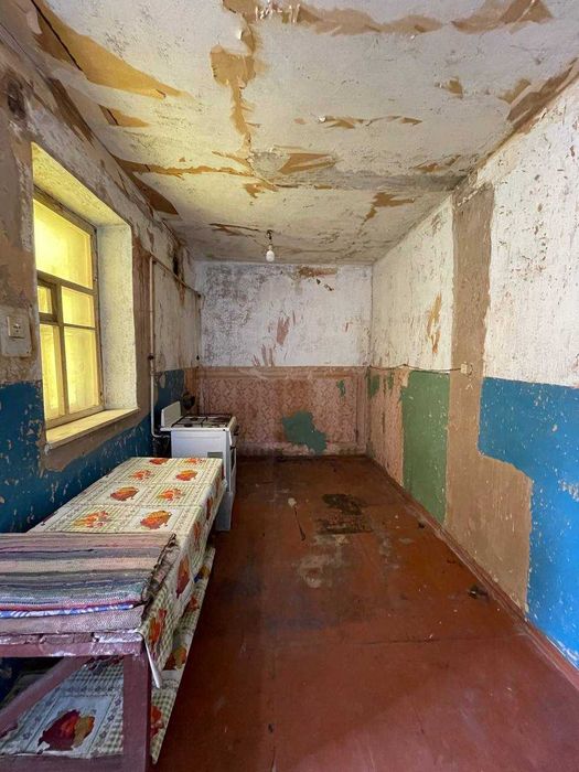 Продам ровный участок и 3 к дом под ремонт Таромское