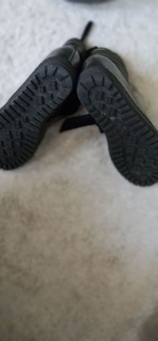 Buty snakersy 38 skóra naturalna srebrny stalowy stan bdb
