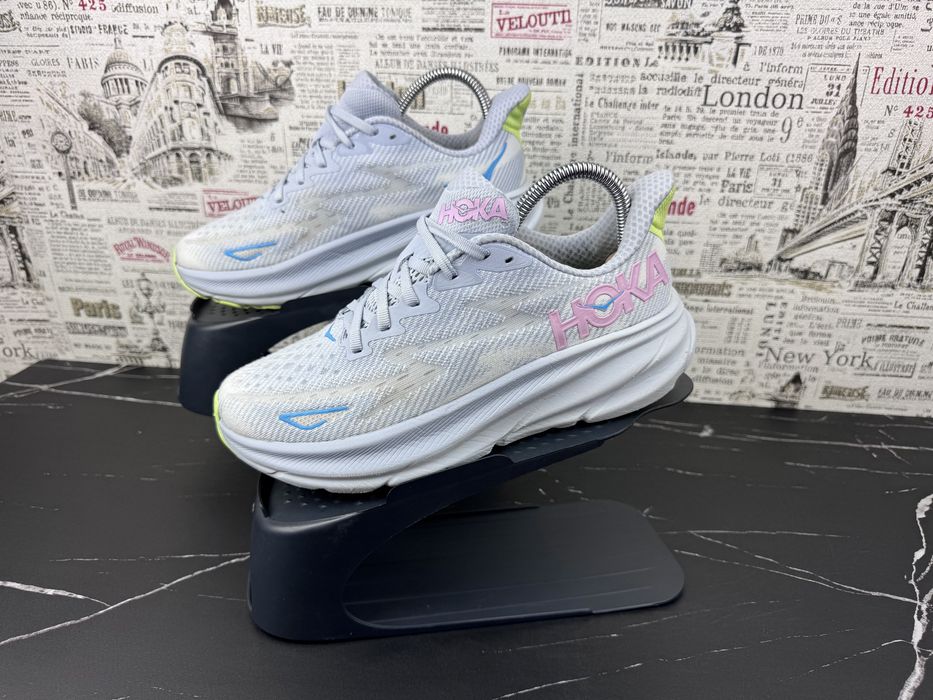 Оригінал Розмір 40 Кросівки Hoka One One Clifton 9 Взуття