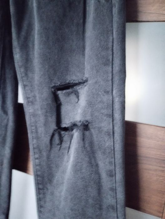 Shine jeansy z dziurami xs