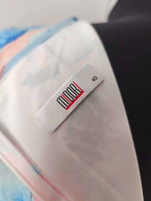 Sukienka w kwiaty Midori rozm. 40