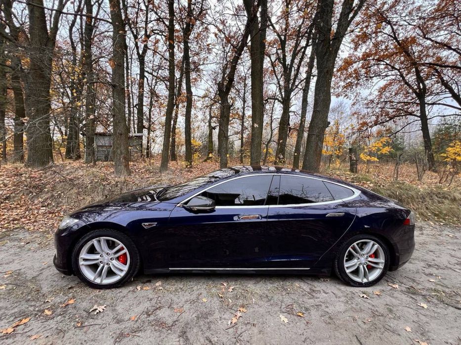 Аренда Тесла С Tesla model S 3 X авто оренда одеса