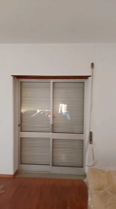 Janelas de alumínio C1.5mt .x A1.00mt  Portas janelas A2mt x1.5mtC