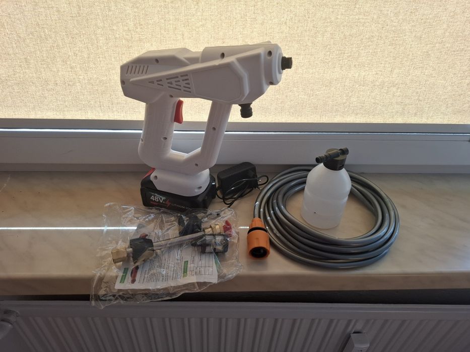 Myjka ciśnieniowa akumulatorowa