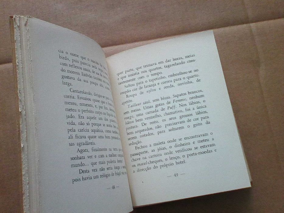 Rés-do-Chão e Três andares