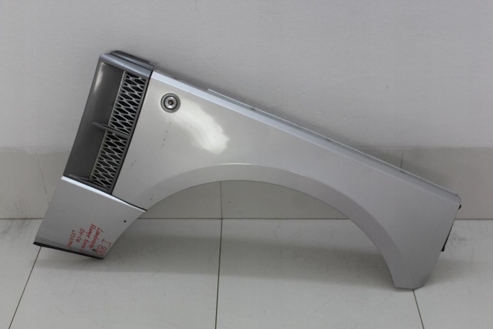 BŁOTNIK PRAWY PRZÓD LAND RANGE ROVER L322 01-06R 737