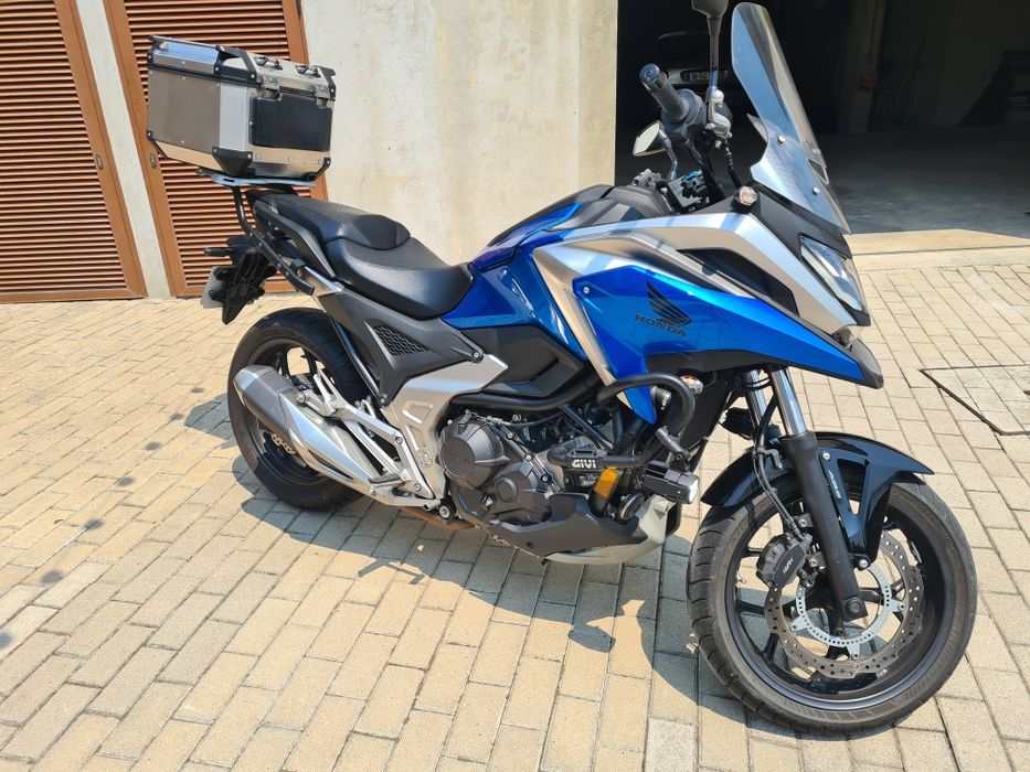 Honda NC750X como nova