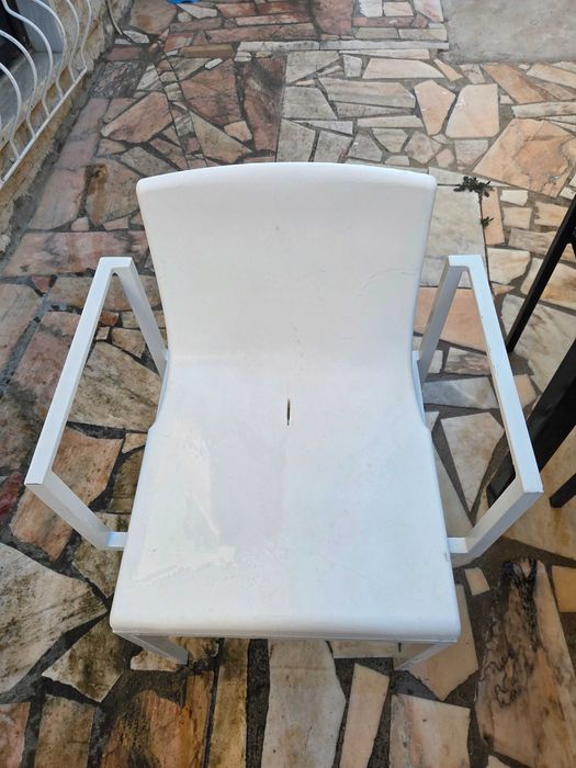 Mesa com cadeiras para exterior