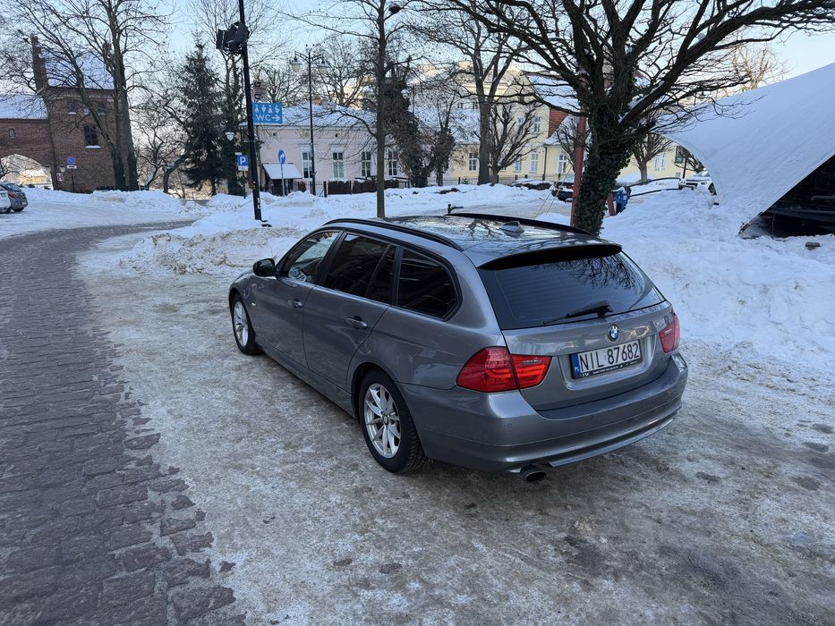 BMW 318d, 2011, klima, nawi, tempomat, skora.