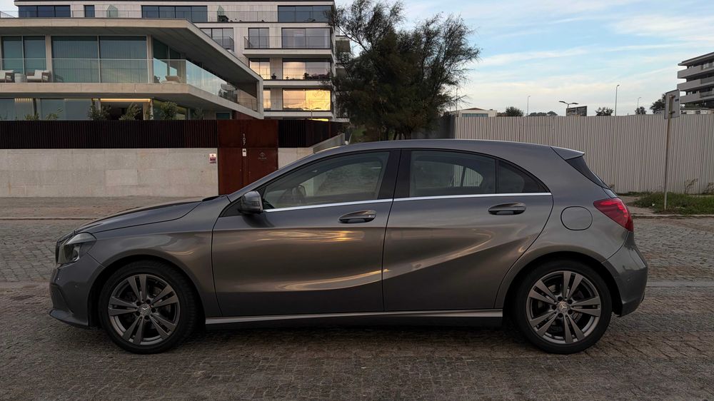 Mercedes-Benz A200d - c/ 194608 km — photo 4