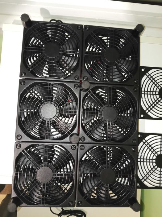 Охолодження для ноутбука и пк