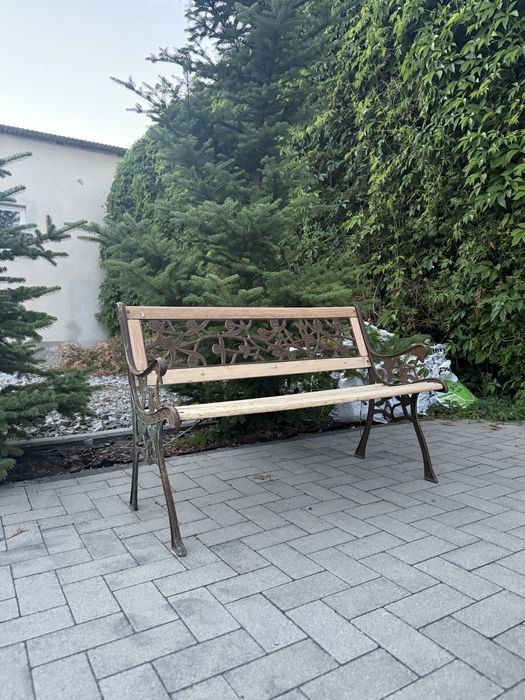 Ławka żeliwna ogrodowa