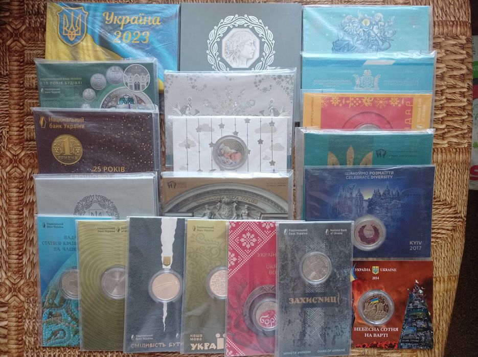 Фінальний турнір чемпіонату Європи з футболу.5 монет України по 5 грн.