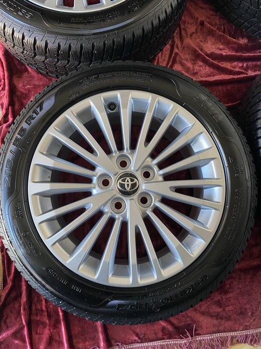 Диски Toyota Camry 80 5/114.3/R17 Резина зима Sava 215.55.17