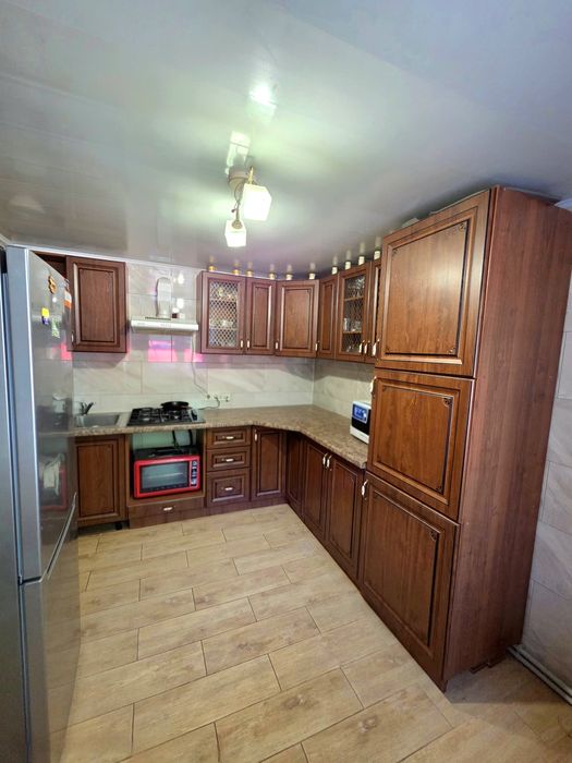 Унікальна пропозиція в Сколе: будинок з басейном і сауною!!!