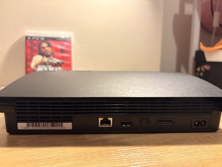 PS3 Slim 350gb +jogos +comando original +fios